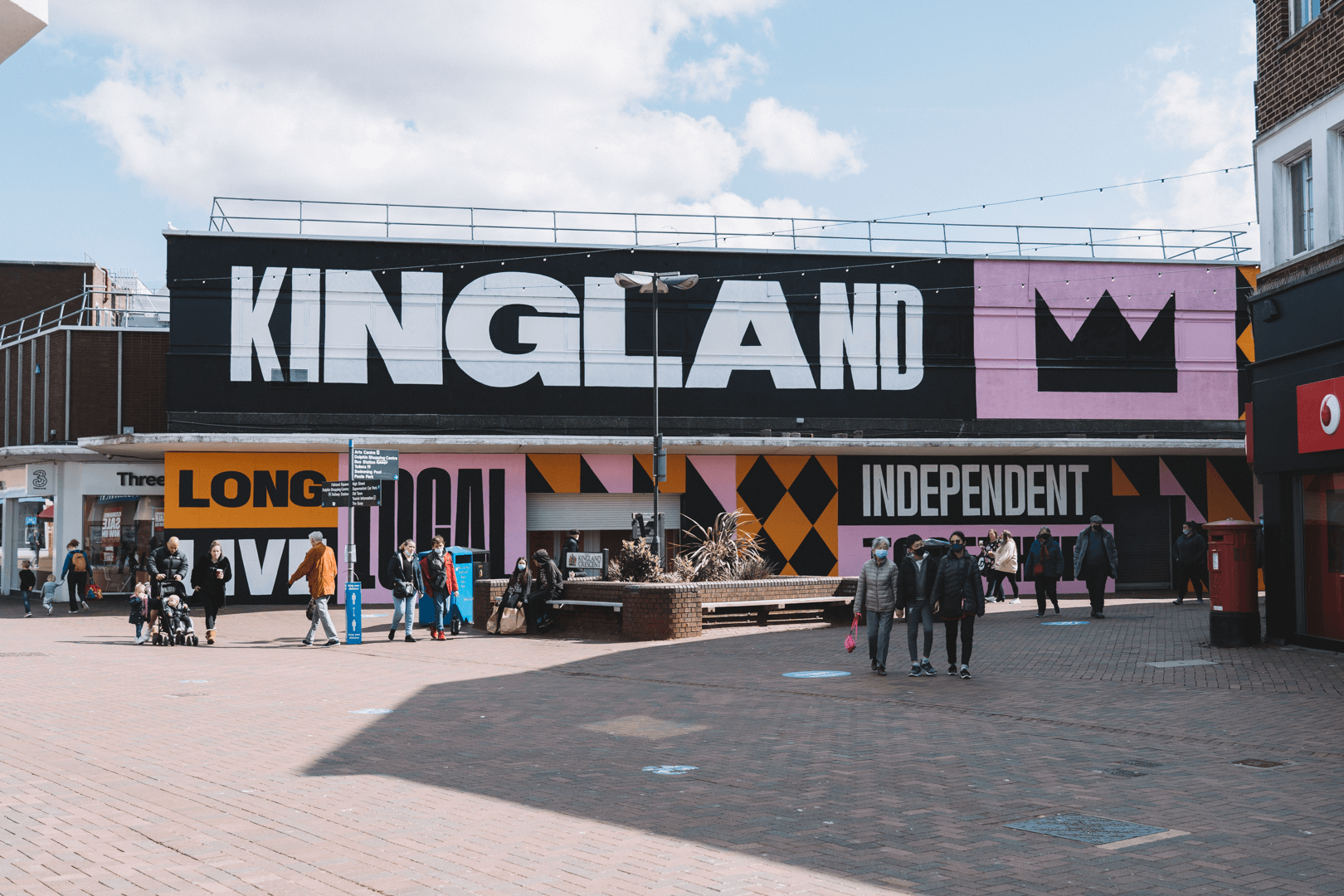 Kingland exterior